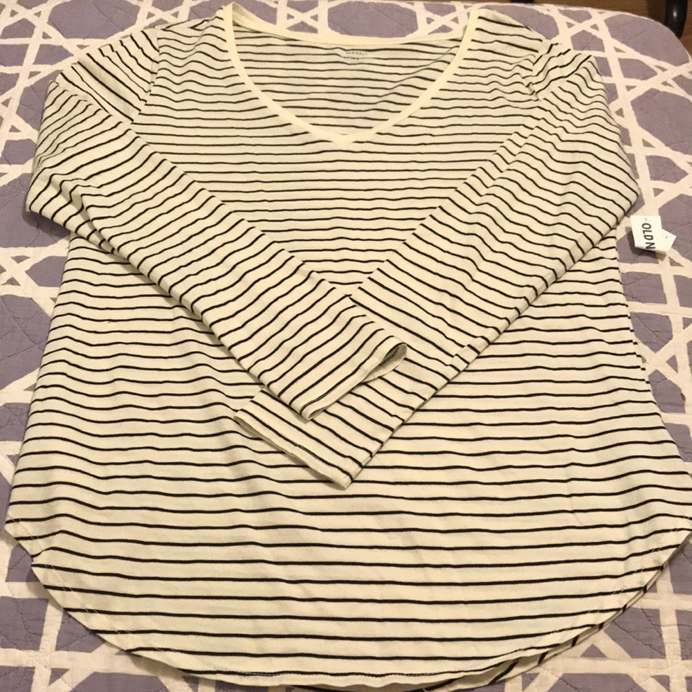 Black and white long sleeved striped shirt